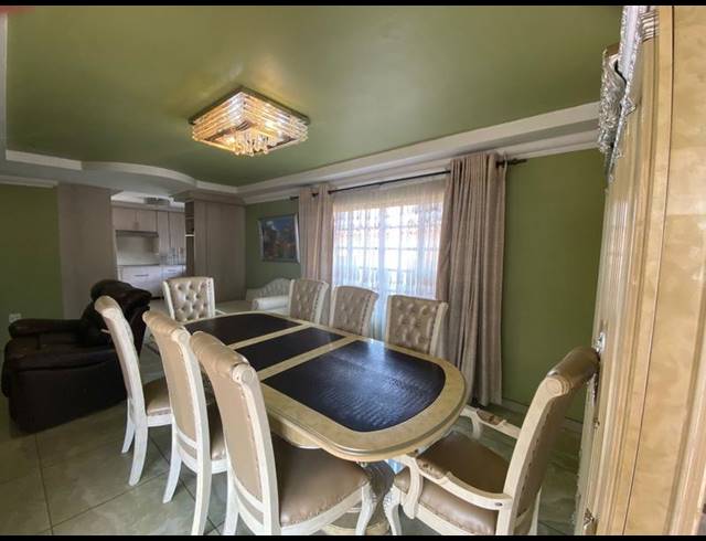 3 BEDROOM HOUSE FOR SALE IN LEACHVILLE EXT 3